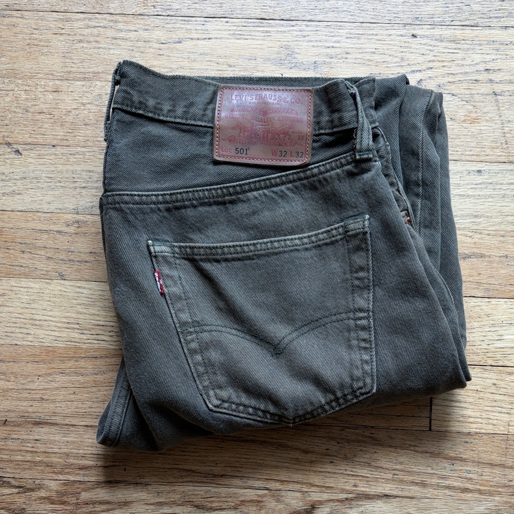 Levi’s 501 32x32 olive green garment dyed denim jeans